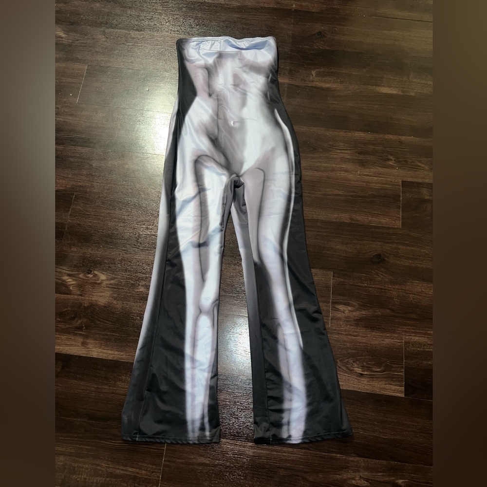 Small body jumpsuit